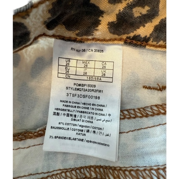 Guess | Women’s Animal Print Skinny Leg Jeans - Size 26 - Picture 8 of 13
